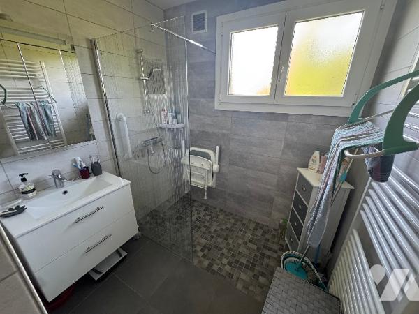 MAISON 90 M2 LOUGRES AVEC TERRAIN SANS VIS A VIS