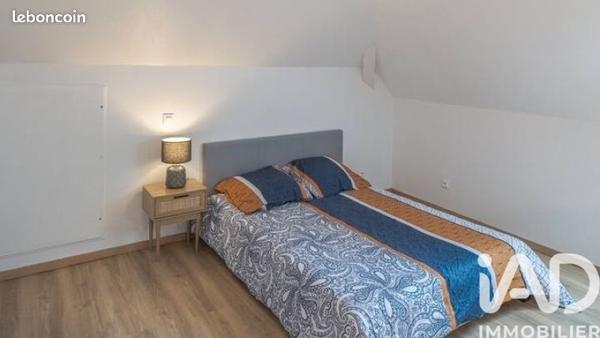 Location appartement 4 pièces 77 m² Les Riceys