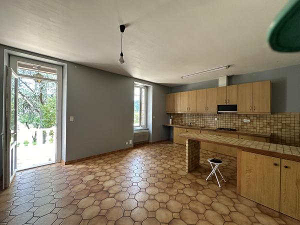 Vente / Ensemble de 2 maisons