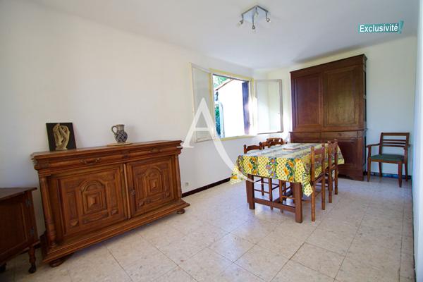 SAINT-JEAN-DE-FOS - MAISON - PLAIN-PIED - 70 m2 - 3 CHAMBRES - GARAGE - GRAND TERRAIN 1110m2