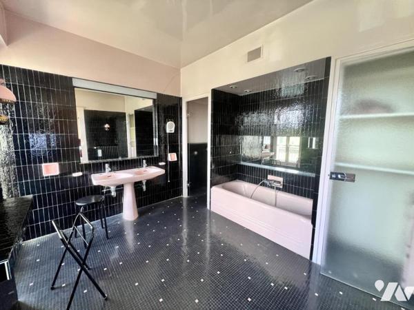 Maison 12 pièces 475 m² Saint Aignan sur Cher.