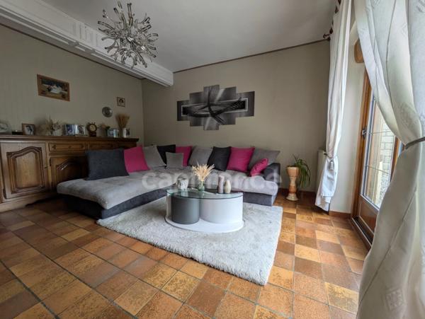 🏡 Maison de caractère – 164 m² habitables – Terrain de 2 539 m² – Morvillers-Saint-Saturnin