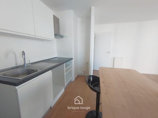Superbe Appartement T2 avec terrasse et parking secteur CHR