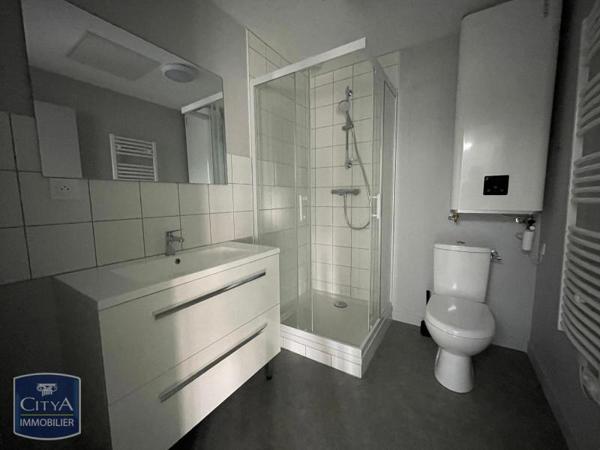 Appartement à louer 1 pièce 43m² Clermont-Ferrand (63000)