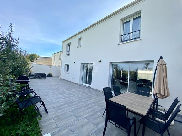 Maison à vendre à Osny - 7 pièces €479 000 ** - Référence 11091