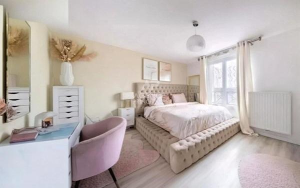 Maison à vendre à Osny - 7 pièces €479 000 ** - Référence 11091