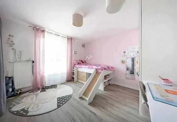 Maison à vendre à Osny - 7 pièces €479 000 ** - Référence 11091