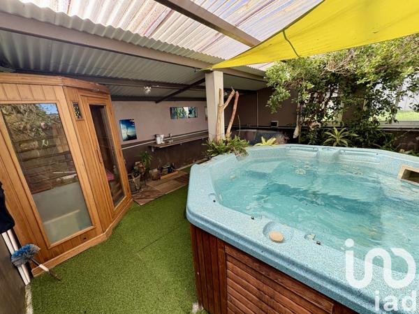 Maison à vendre 7 pièces 199 m² Le Tampon