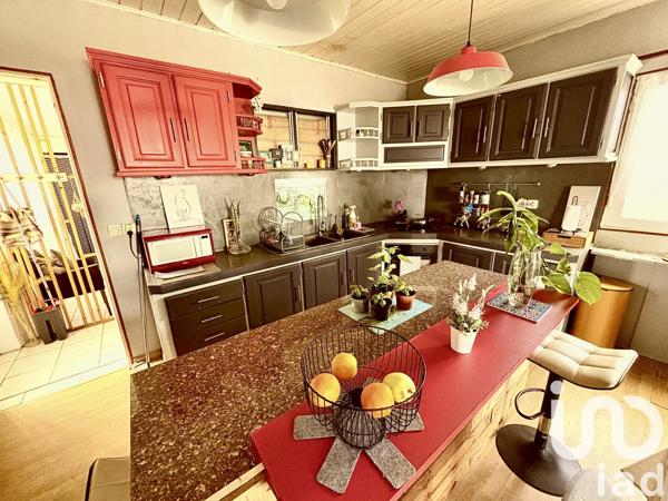 Maison à vendre 7 pièces 199 m² Le Tampon