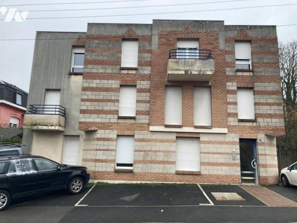 EN EXCLUSIVITE - ARRAS arrière gare - STUDIO 18m² avec balcon et parking 