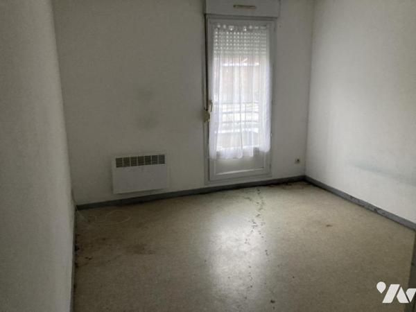 EN EXCLUSIVITE - ARRAS arrière gare - STUDIO 18m² avec balcon et parking 