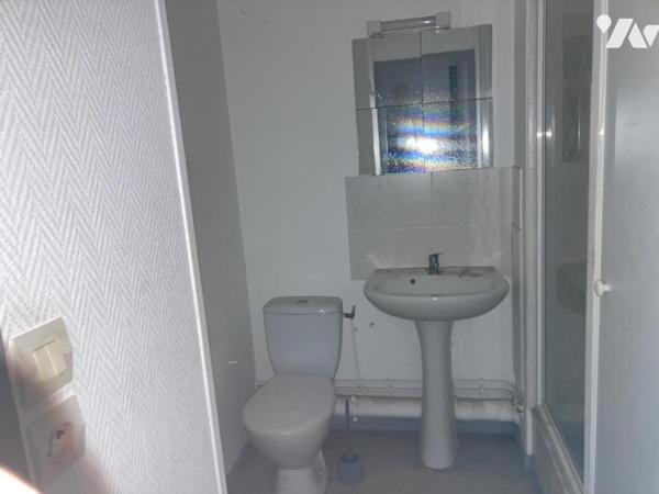 EN EXCLUSIVITE - ARRAS arrière gare - STUDIO 18m² avec balcon et parking 