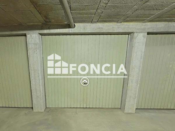 Location Parking - Vannes 56000