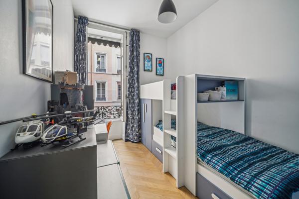Lyon 2 ème - Cordeliers , appartement de 4 pièces de 97 m²