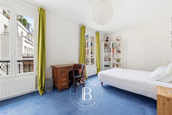 Paris 17ème, Hôtel particulier 4 Chambres -  294 m² à vendre