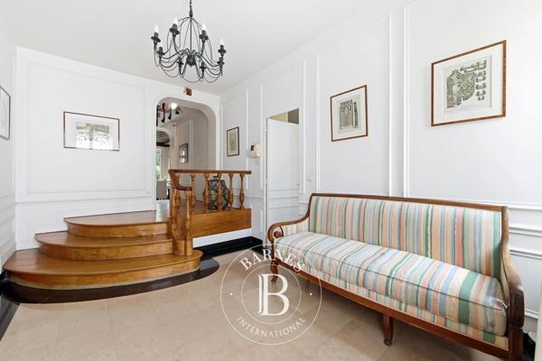 Paris 17ème, Hôtel particulier 4 Chambres -  294 m² à vendre