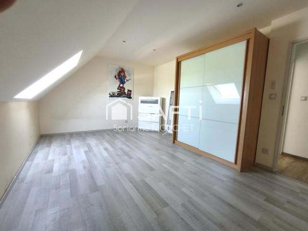 Appartement duplex avec terrasse couverte