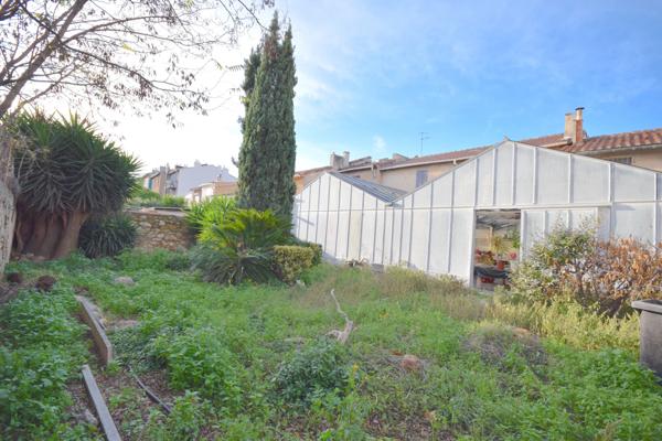 Local Commercial - 234 m² Exclusivité efficity