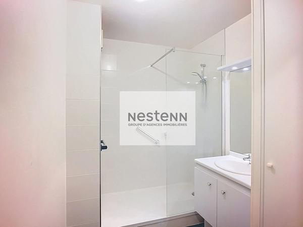 Acheter - Place du Marché à Arpajon - Essonne - Appartement 3 pièces - 5mn à pied des écoles élémentaires et lycées - ascenseur - Gare RER C - Terrasse - Immeuble récent - DPE C