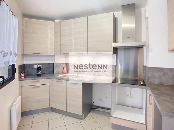 Acheter - Place du Marché à Arpajon - Essonne - Appartement 3 pièces - 5mn à pied des écoles élémentaires et lycées - ascenseur - Gare RER C - Terrasse - Immeuble récent - DPE C