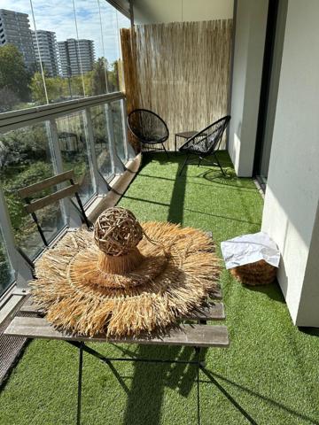 Île de Nantes, emplacement idéal pour ce charmant T3 avec terrasse et stationnement sécurisé