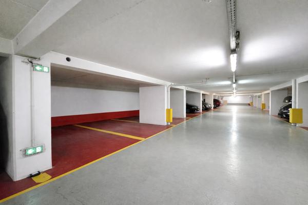 Parking - 13 m² Exclusivité