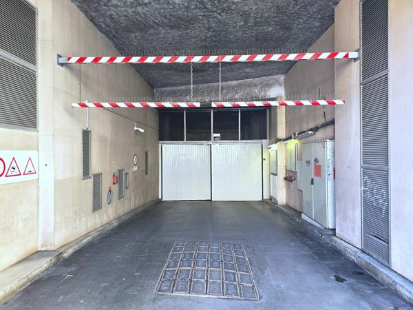 Parking - 13 m² Exclusivité