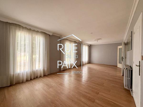 79200 CHATILLON SUR THOUET Maison de plain pied
