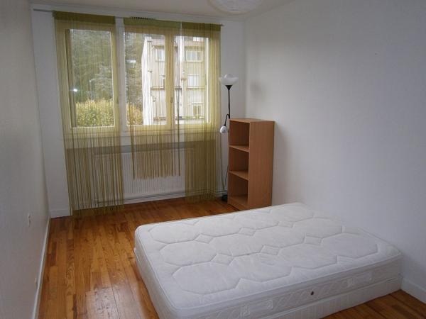 Appartement F2 - SAINT ETIENNE