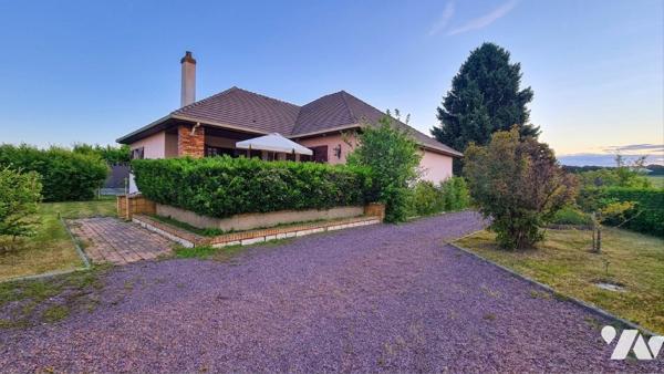 Maison 6 pcs 4 chambres en bord de rivière