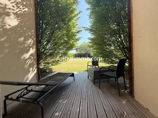 Vente                                                      Hôtel
                        
                     16 pièces                      800 m2                     à Courlans