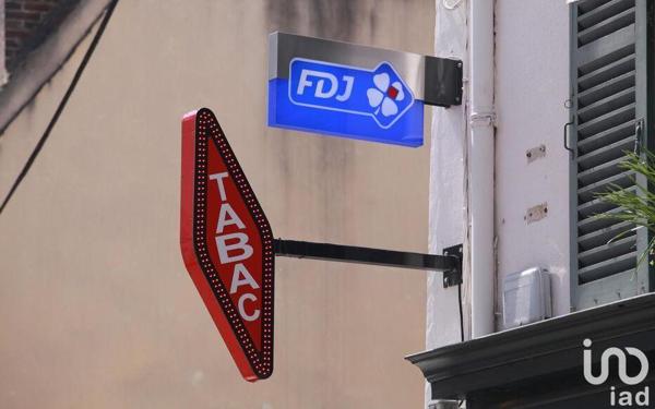 Bar-tabac à vendre 150 m² La Flèche