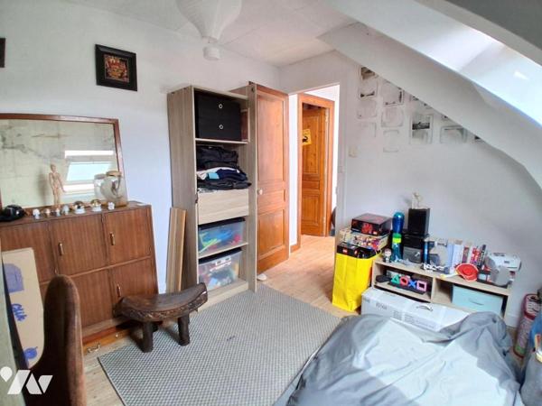 MAISON EQUEURDREVILLE 4 CHAMBRES + JARDIN + DEPENDANCE