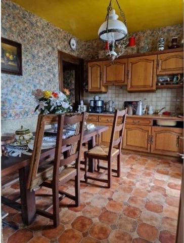 Maison à vendre 5 pièces GRACES (22)