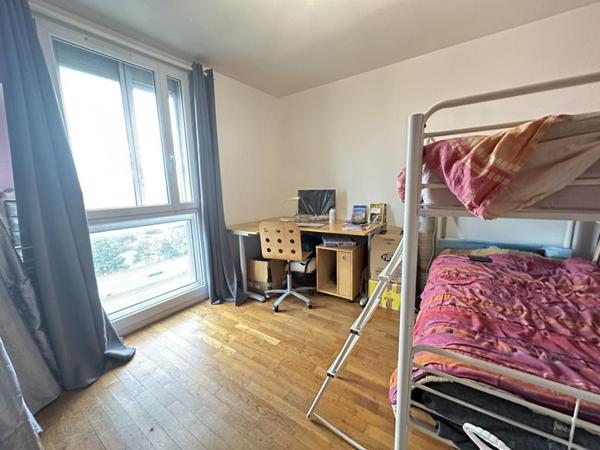 Appartement à vendre |  Bron |  5 pièces | 93 m²