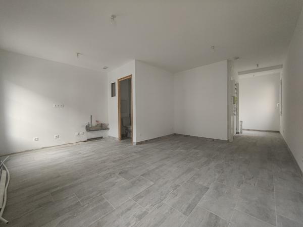TRES BEL APPARTEMENT TOUT NEUF DE 36 M² CLASSE EN C, TRES BIEN SITUE AU CENTRE DE MERU A 150 M DE L'EGLISE Méru (60110)