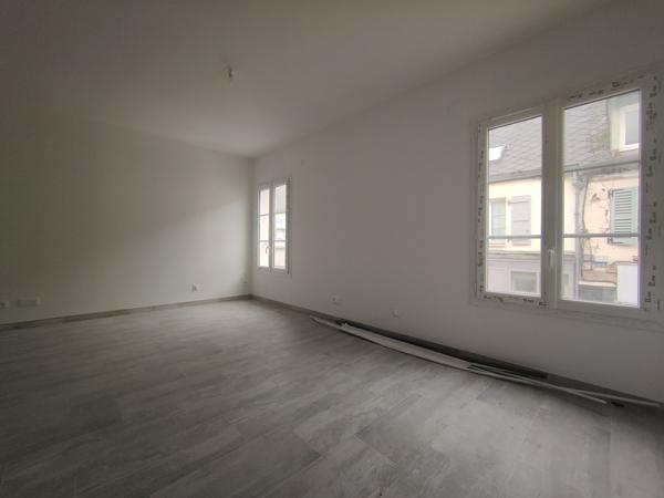 TRES BEL APPARTEMENT TOUT NEUF DE 36 M² CLASSE EN C, TRES BIEN SITUE AU CENTRE DE MERU A 150 M DE L'EGLISE Méru (60110)