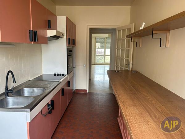 Location appartement Saintes : 889 € - AJP Immobilier Saintes