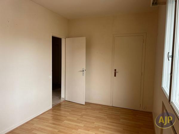 Location appartement Saintes : 889 € - AJP Immobilier Saintes
