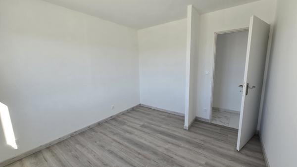 Maison  5 pièce(s)  4 chambre(s)  110 m²