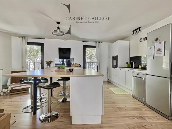 Grand APPARTEMENT T6 - SAINTES Rive Droite (réf.30643)