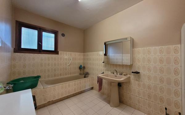 Maison à vendre    6 pièces • 156,64 m2 Mougins