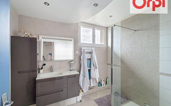 Maison à vendre    7 pièces • 128 m2 Choisy-le-Roi