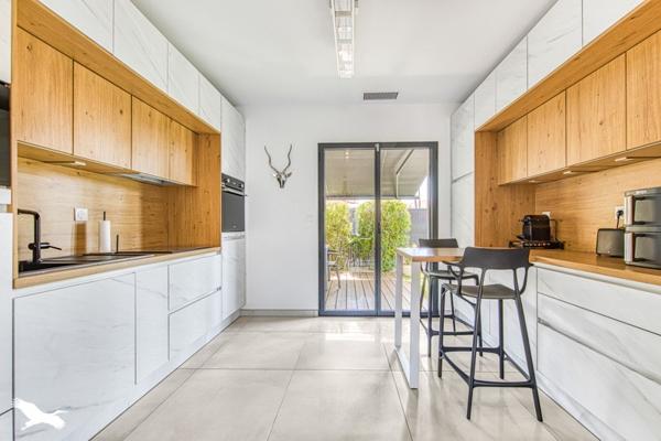 Maison à vendre 984 690 € Andernos-les-Bains 5 p 143 m² DPE A