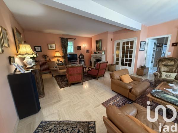 Maison à vendre 9 pièces 257 m² Longuenée-en-Anjou