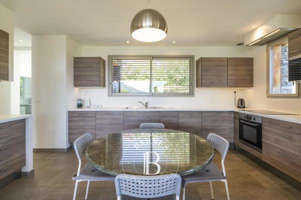 Porto-Vecchio, Villa 3 Chambres -  143 m² à vendre