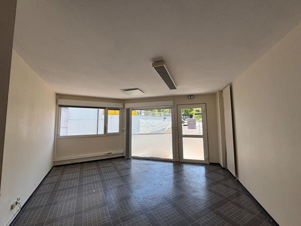 Local commercial Bourran de 265 m²