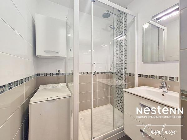 A 100 mètres de la plage, appartement de type studio / cabine avec terrasse et stationnement