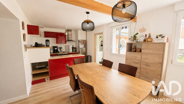 Maison à vendre 4 pièces 104 m² Saint-Barthélemy-d'Anjou