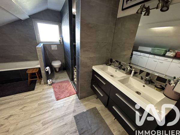 Maison à vendre 7 pièces 152 m² Villerest